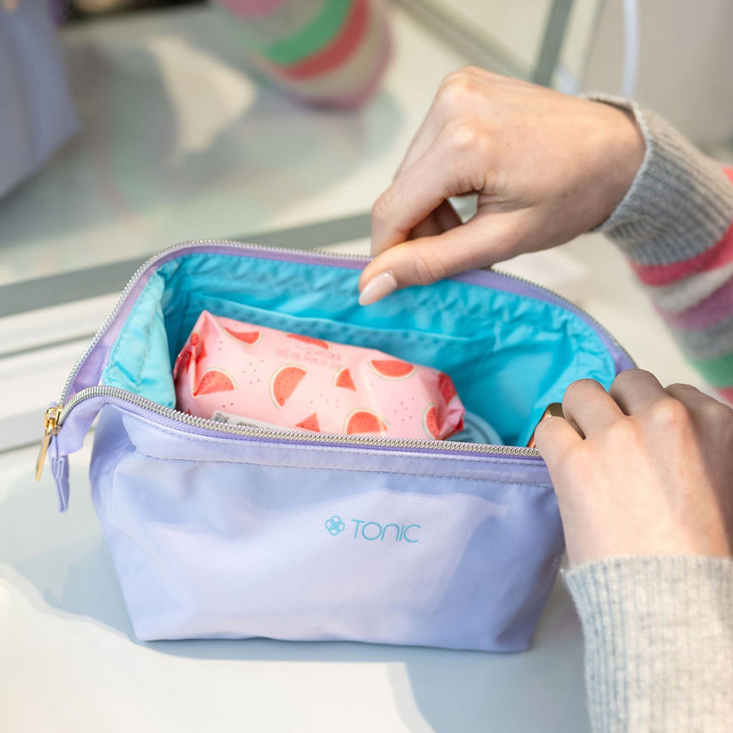 Large Makeup Bag - Splash Lilac